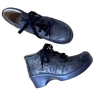 Alegria PG Lite Blk Floral Embossed LTHR Velvet Lace Goth Ankle Boot Wom37/7–7.5